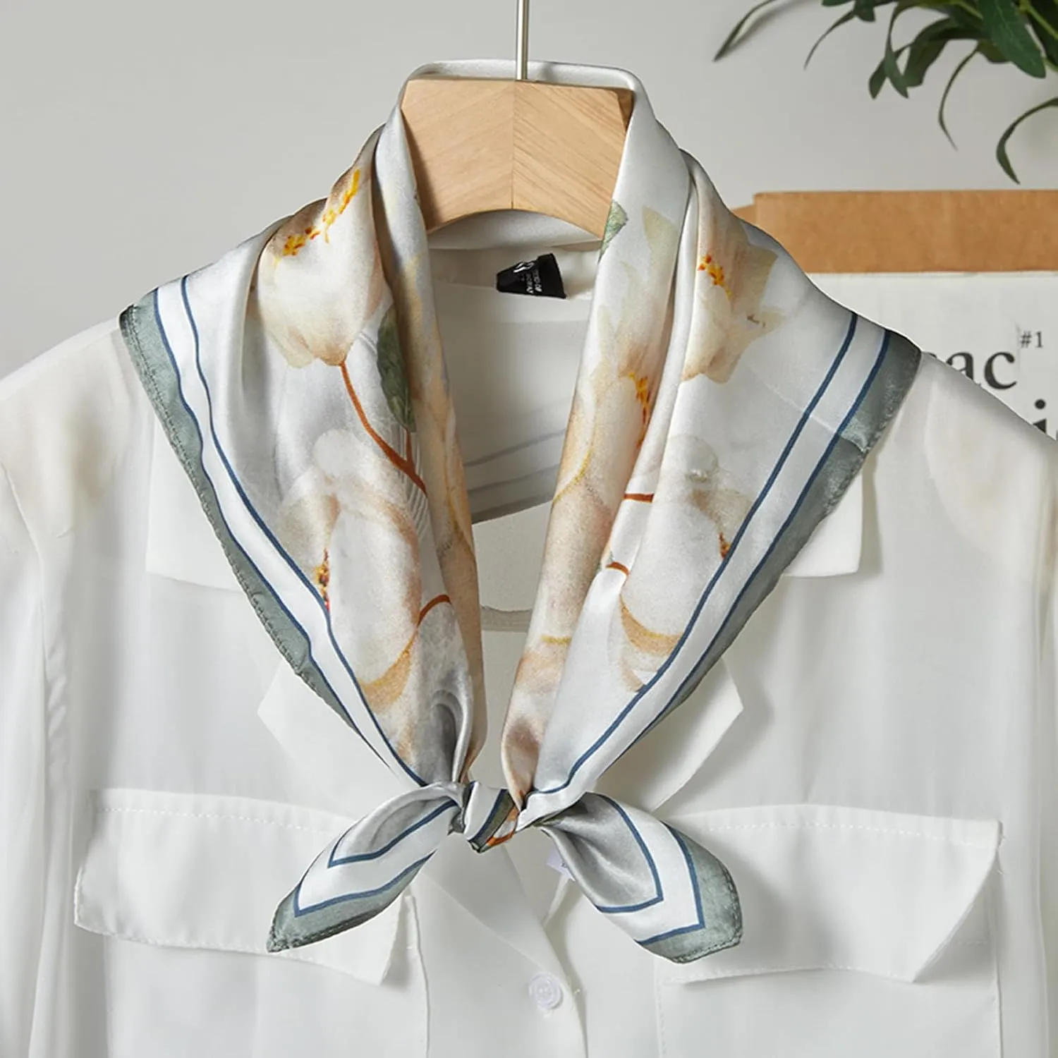 100% Mulberry Silk Neck Scarf, 21"x21" Silk Hair Head Scarf for Women Men, Lightweight Square Silk Scarf Small