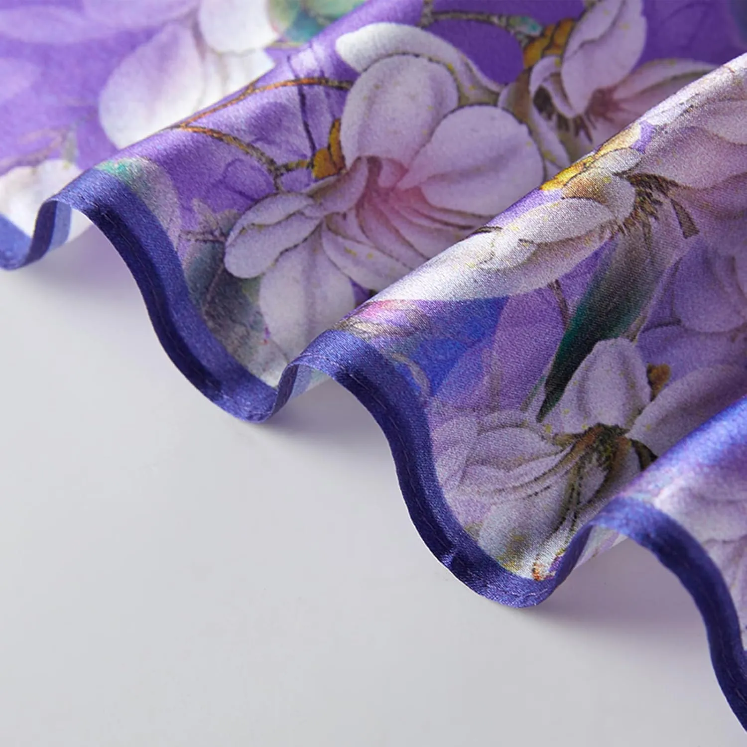 100% Mulberry Silk Neck Scarf, 21"x21" Silk Hair Head Scarf for Women Men, Lightweight Square Silk Scarf Small