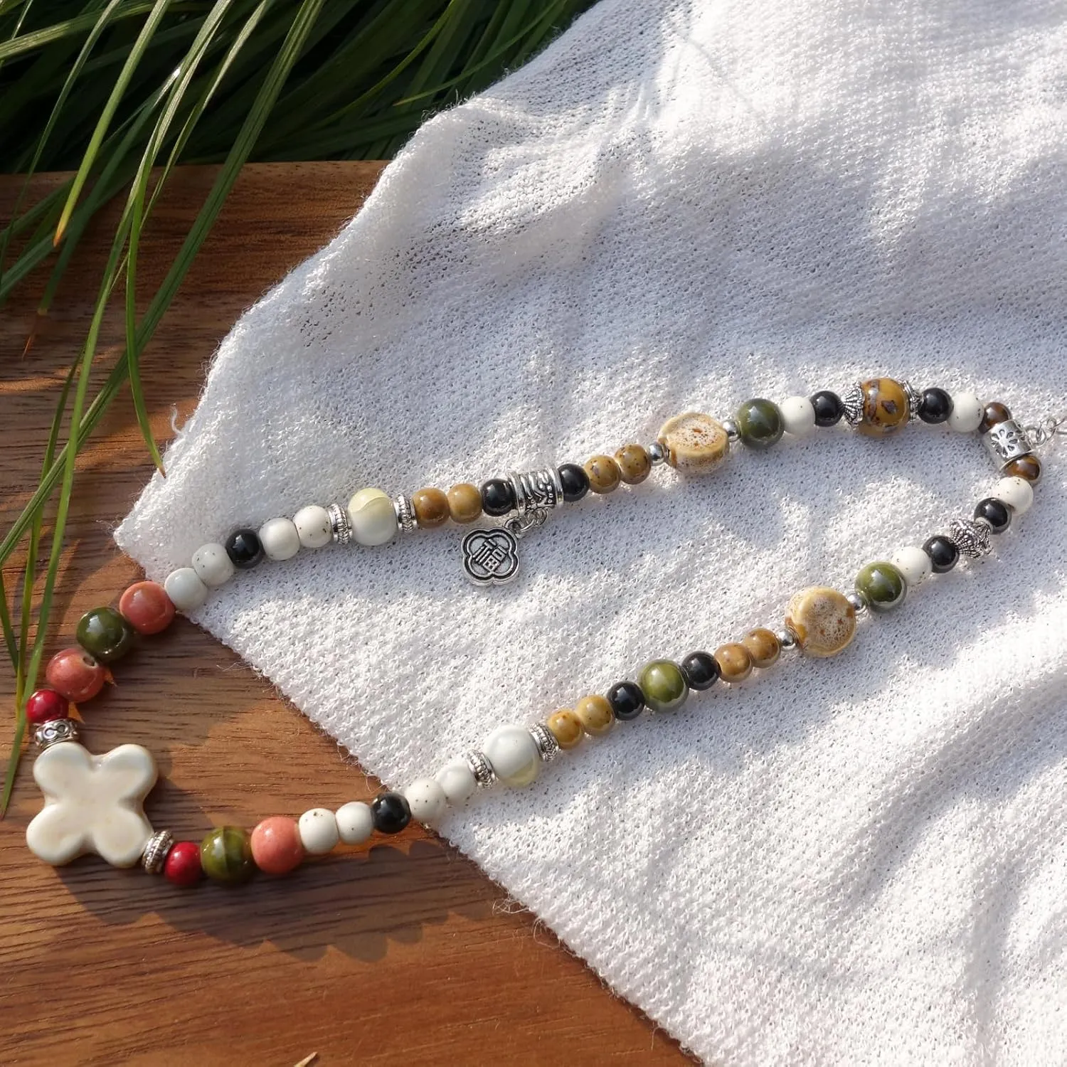 2 Handmade Green Boho Bracelets for Women, Bohemian Ceramic Beads Bracelets for Friends, Trendy Porcelain Stone Beaded Bracelets for Sisters