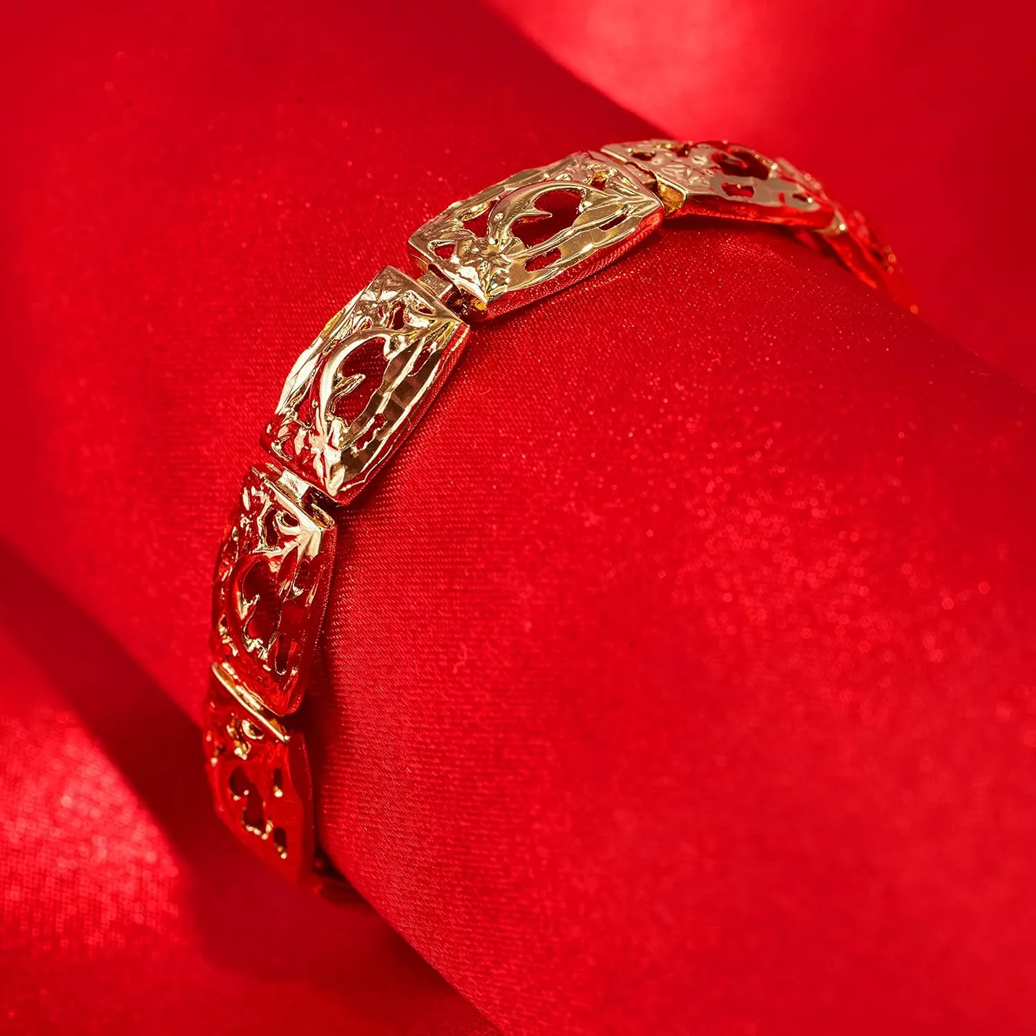 LIFETIME JEWELRY Dolphin Charm Bracelets for Women and Teen 24k Real Gold Plated