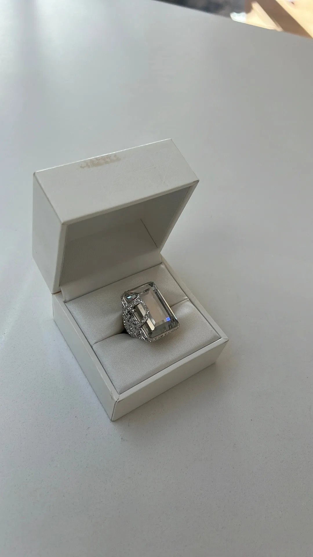 Vintage Crystal Ring - 6
