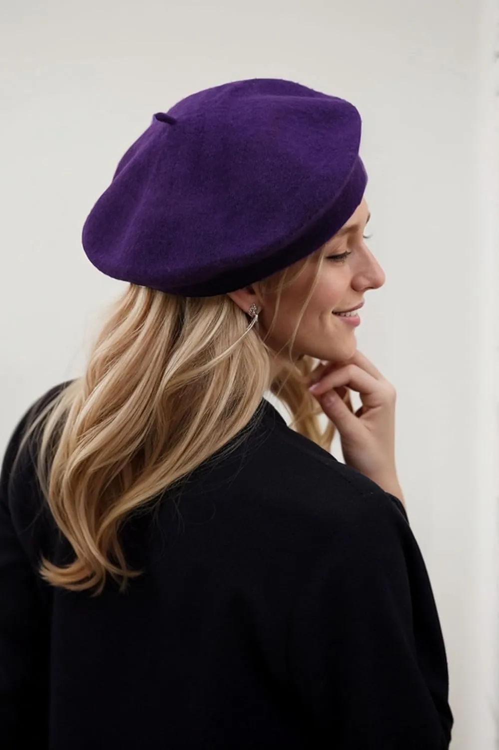 Women's Beret Hats - French Wool Blend Winter Cap, 70% Wool All-Season Soft Beret Hats for Women (Multi-Color)