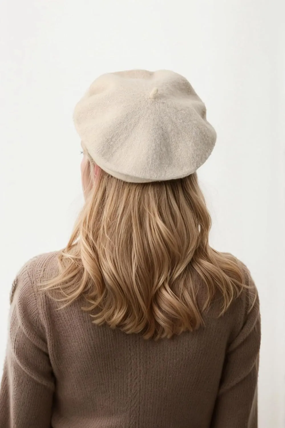 Women's Beret Hats - French Wool Blend Winter Cap, 70% Wool All-Season Soft Beret Hats for Women (Multi-Color)