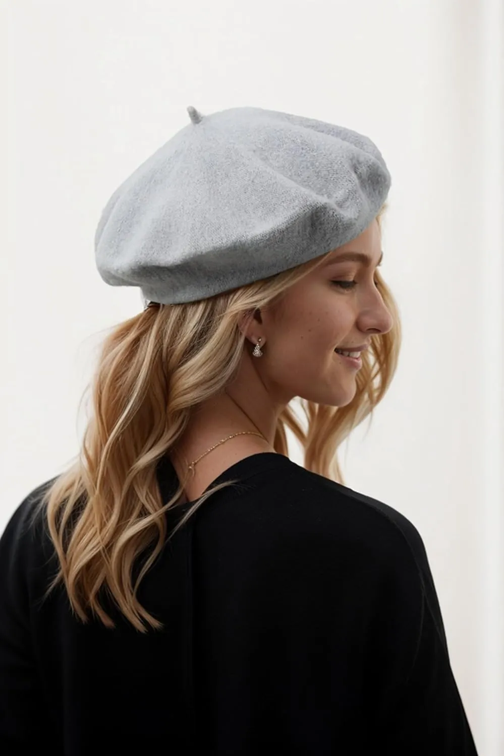 Women's Beret Hats - French Wool Blend Winter Cap, 70% Wool All-Season Soft Beret Hats for Women (Multi-Color)