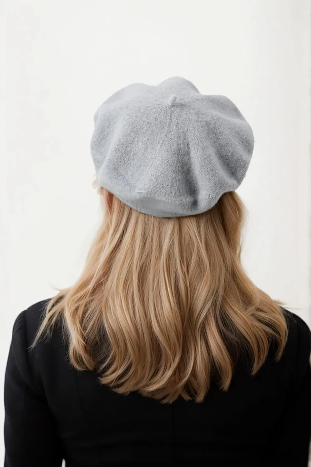 Women's Beret Hats - French Wool Blend Winter Cap, 70% Wool All-Season Soft Beret Hats for Women (Multi-Color)